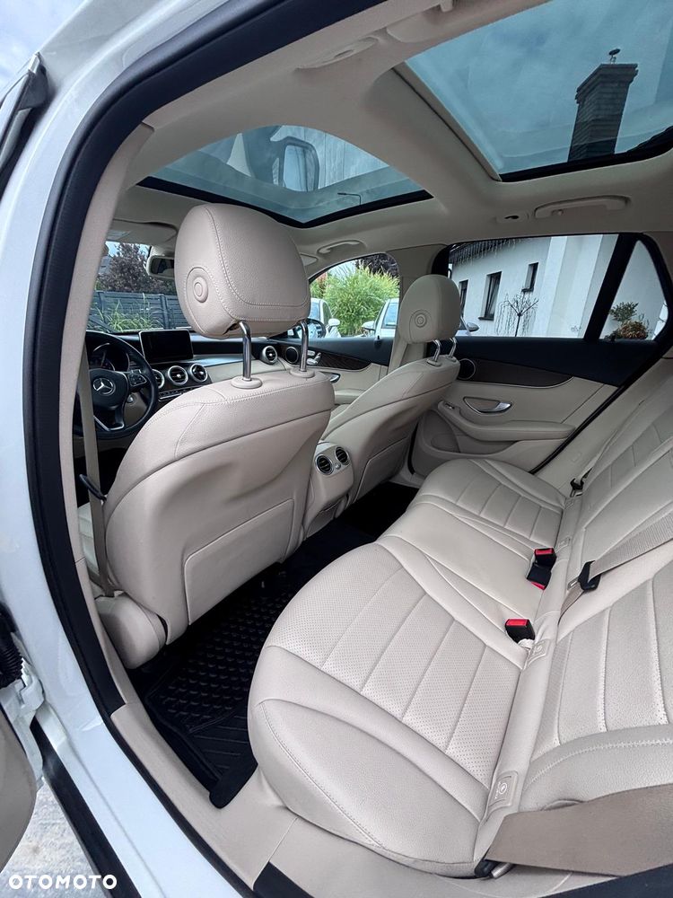 Mercedes-Benz GLC - 7