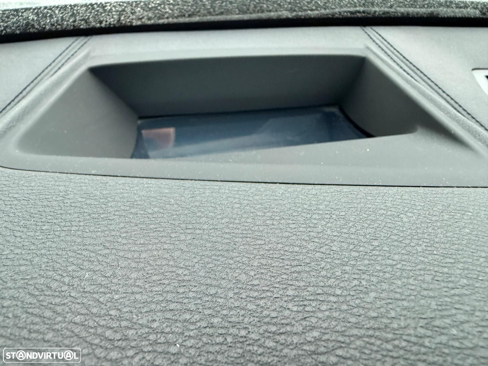 BMW X2 18 d sDrive Auto Pack M - 31