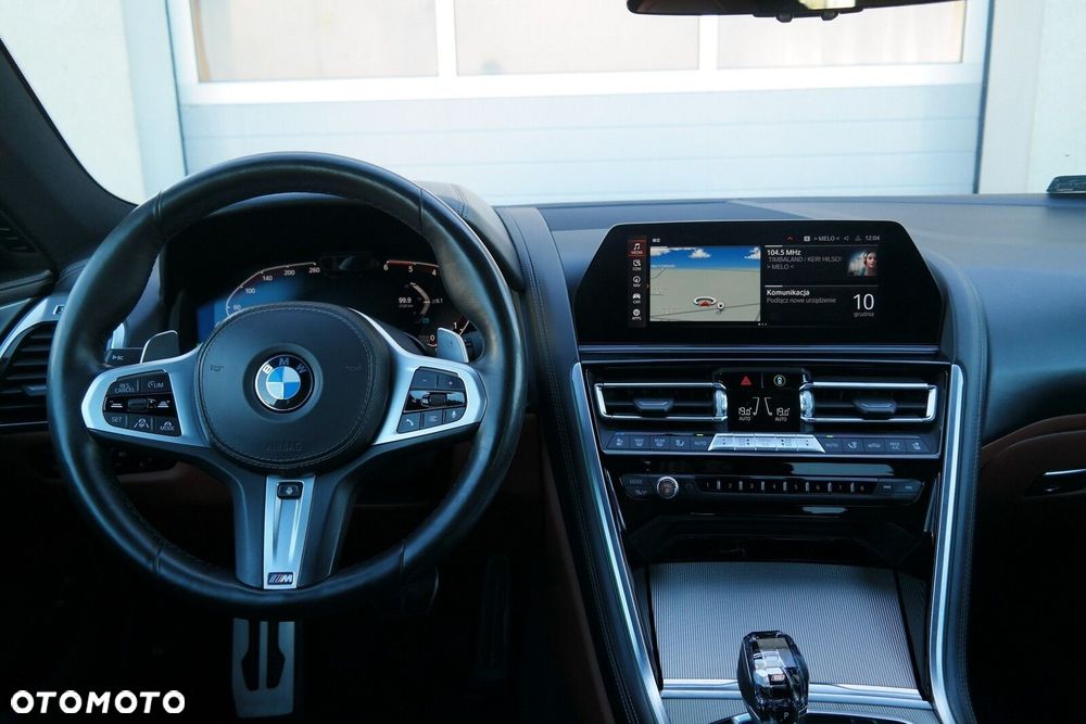 BMW Seria 8 - 17