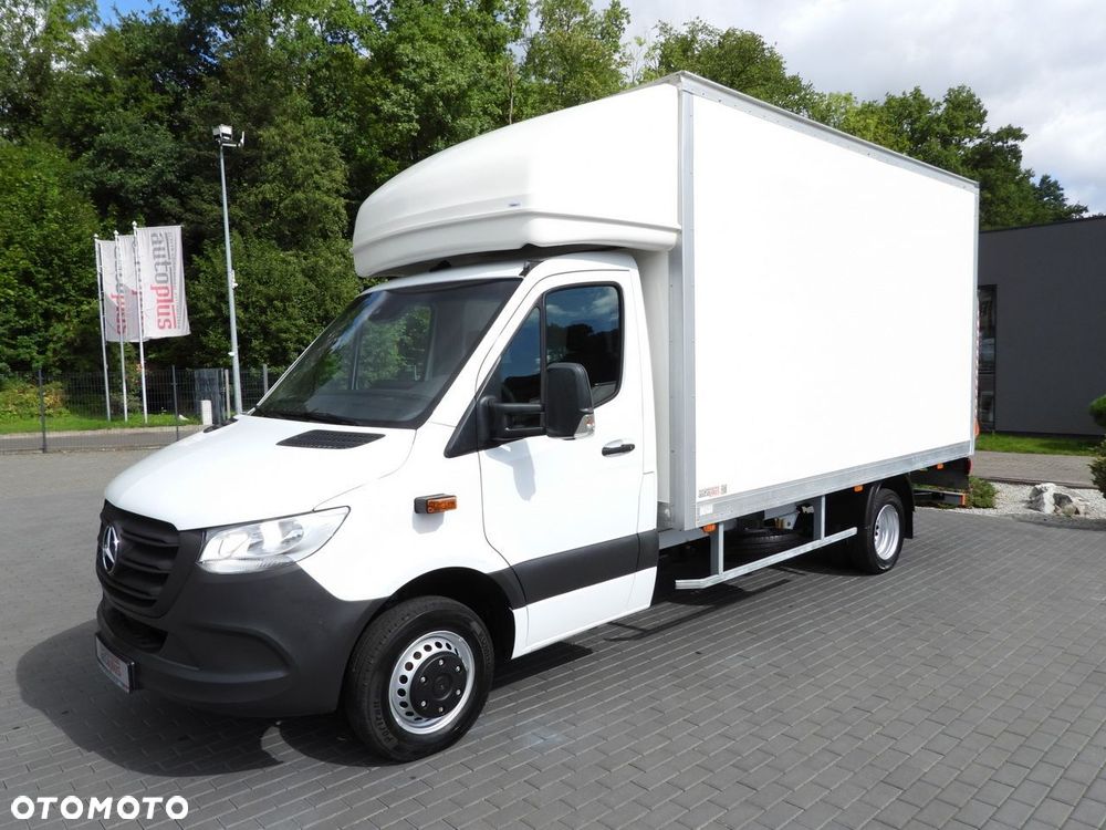 Mercedes-Benz SPRINTER 515 KONTENER WINDA 8 PALET TEMPOMAT BLIŹNIACZE KOŁA KLIMATYZACJA  150KM - 7