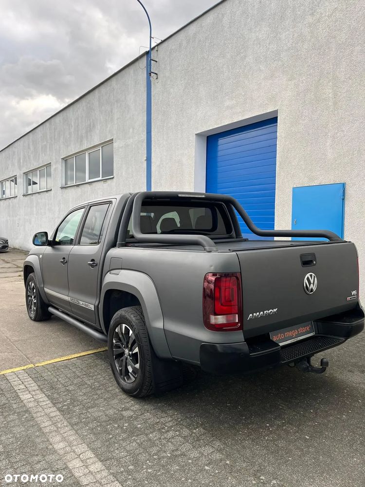 Volkswagen Amarok 3.0 V6 TDi 4MOTION Dark Label - 4