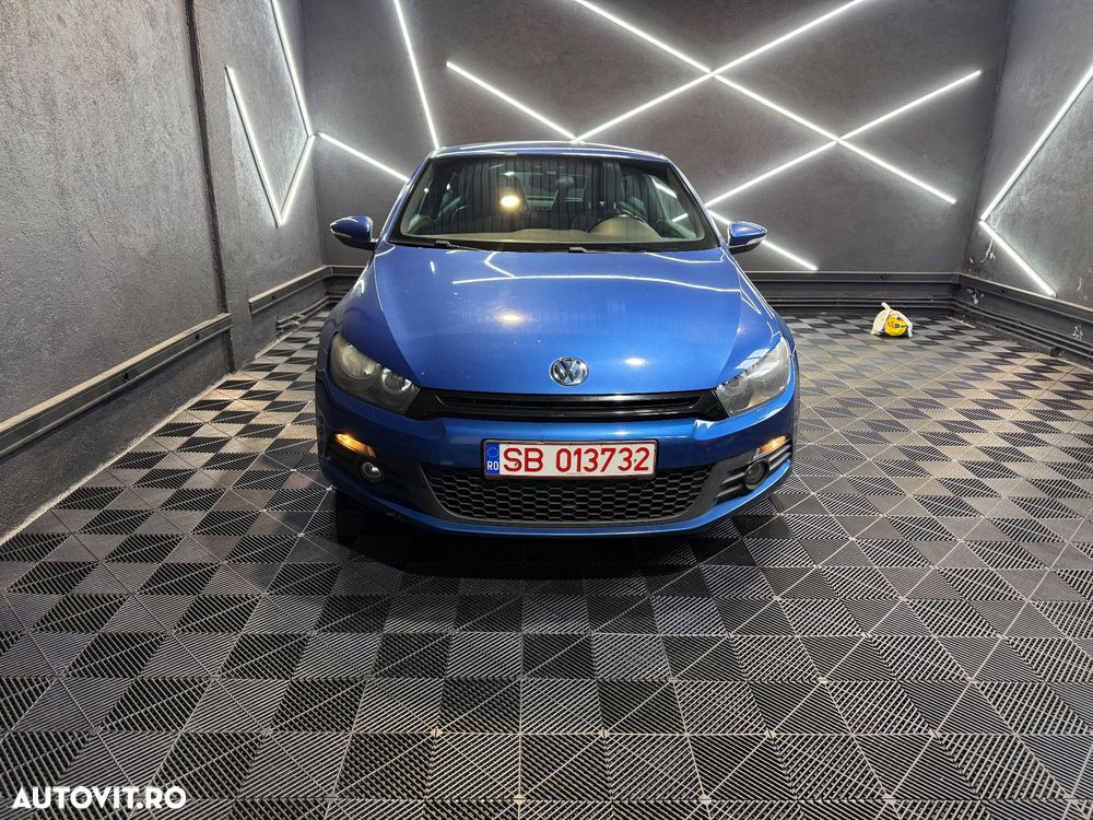 Volkswagen Scirocco 1.4 TSI DSG Edition - 2