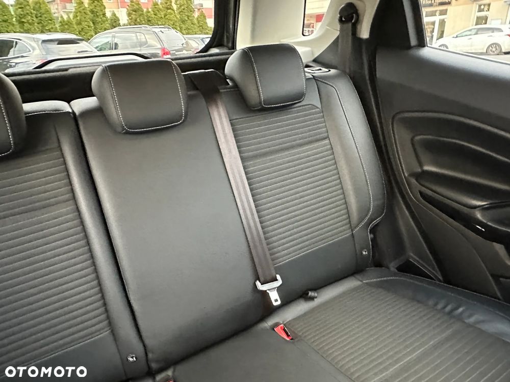 Ford EcoSport 1.5 EcoBlue TITANIUM - 26