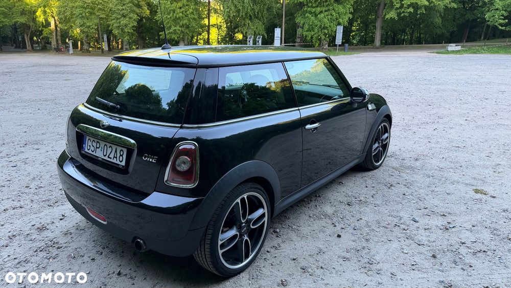 MINI ONE - 7