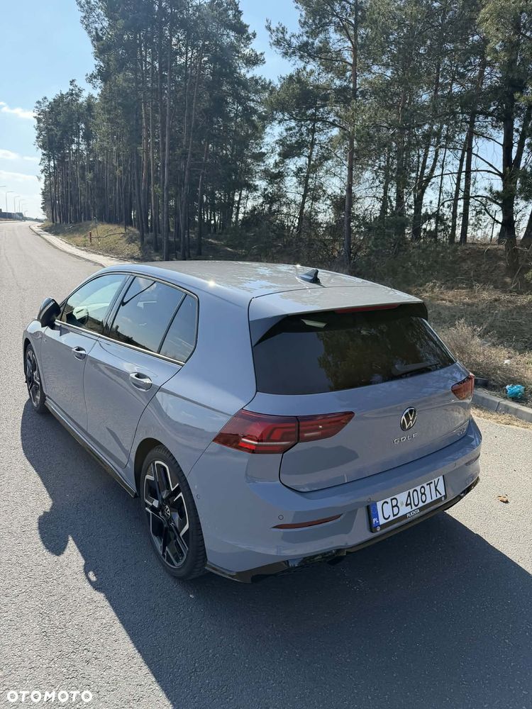 Volkswagen Golf 1.5 eTSI mHEV R-Line Plus DSG - 23