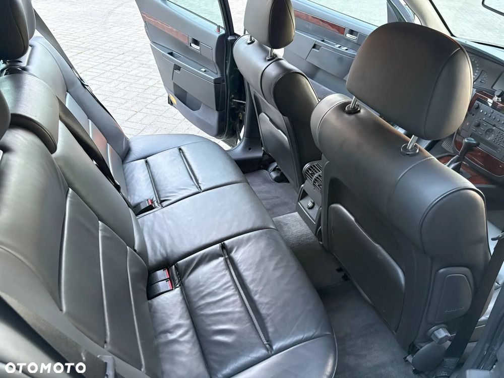 Opel Omega 2.2 Elegance - 22
