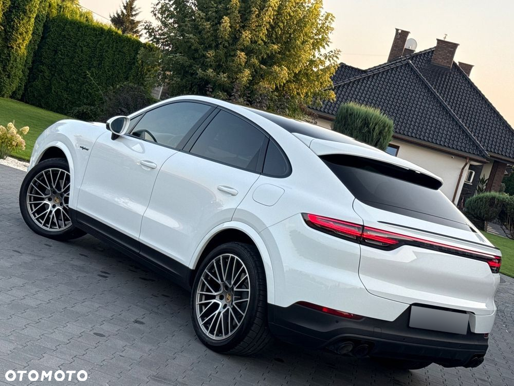 Porsche Cayenne Platinum Edition - 32