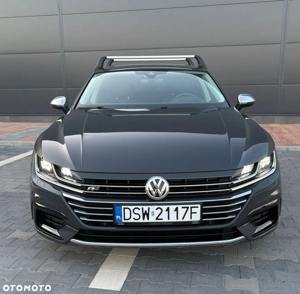 Volkswagen Arteon 2.0 TDI SCR R-Line DSG - 2