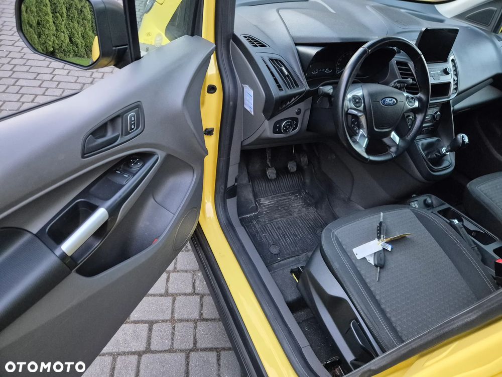 Ford Transit Connect - 2