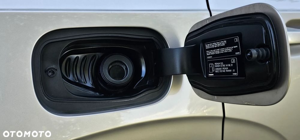 Volvo XC 90 B5 B AWD Ultra Bright - 24