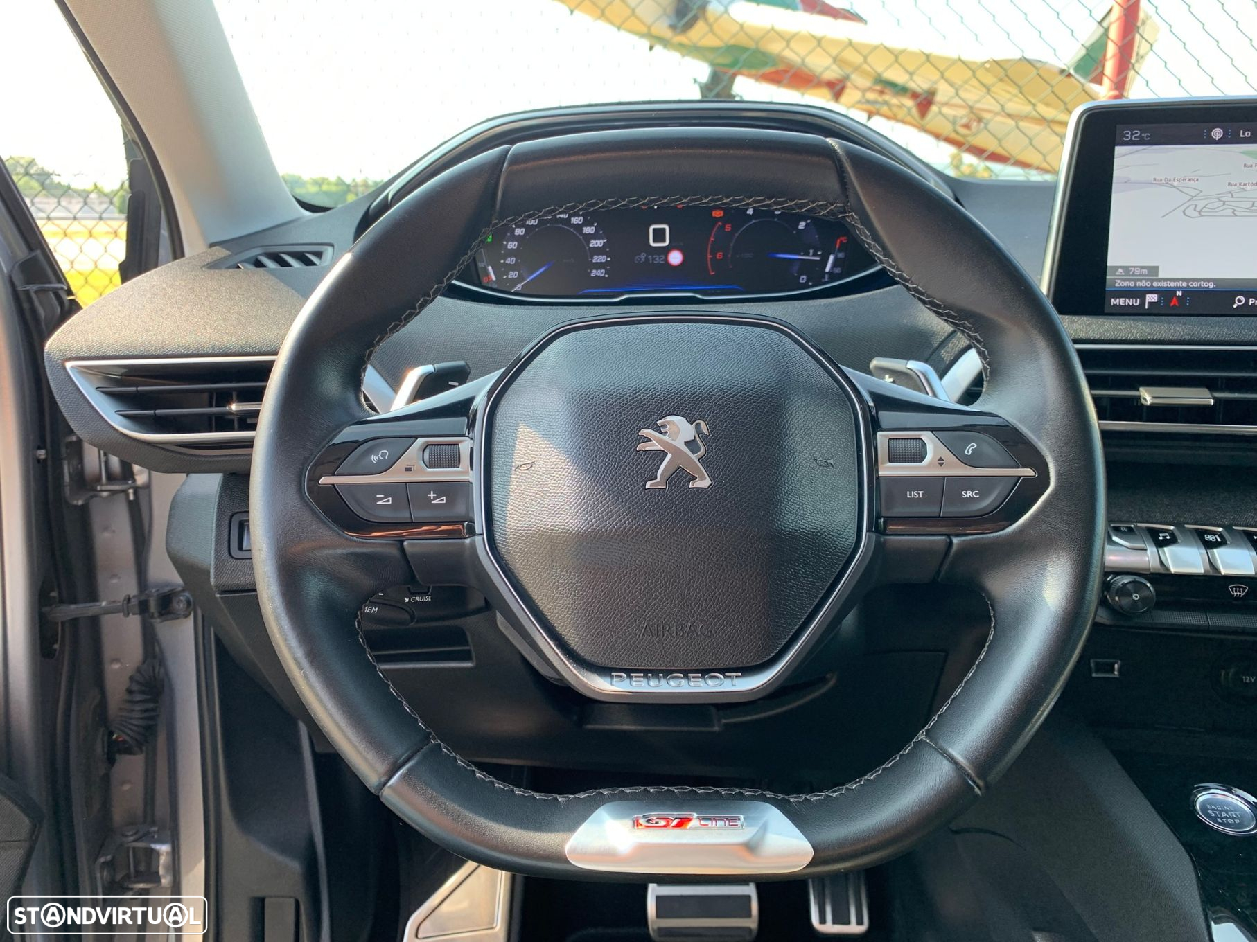 Peugeot 5008 1.5 BlueHDi GT Line EAT8 - 24