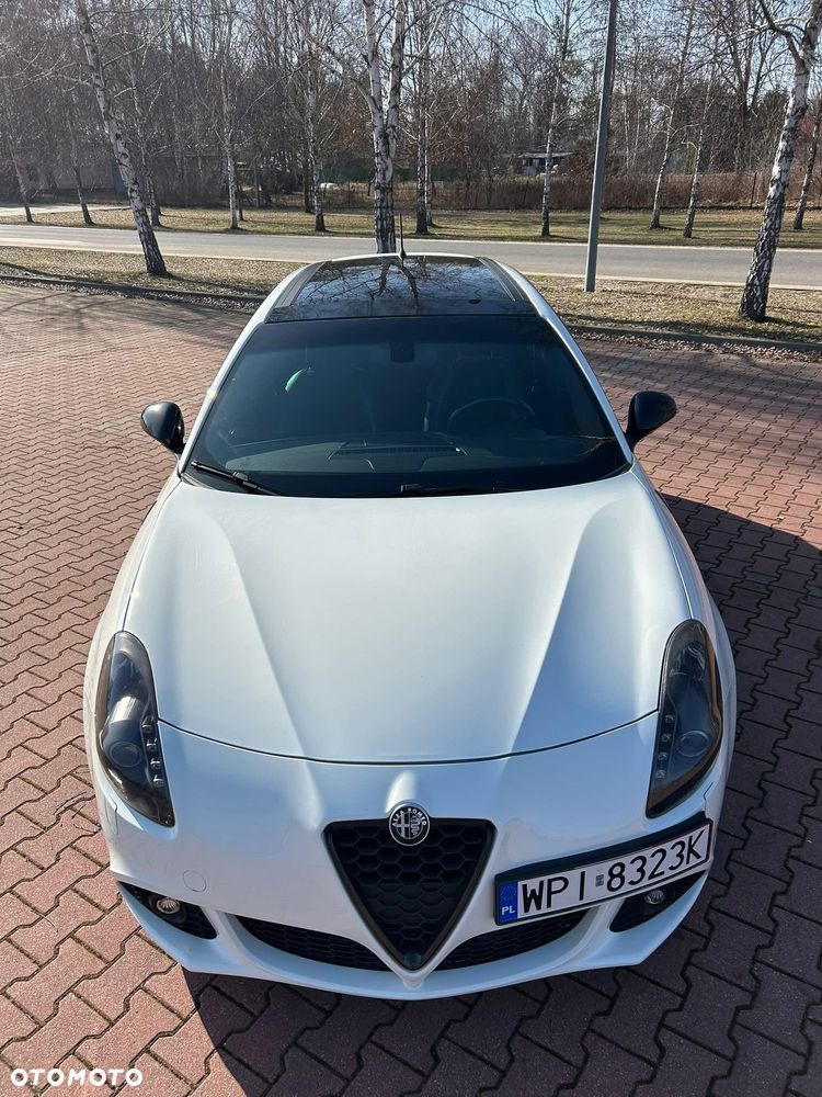 Alfa Romeo Giulietta - 2