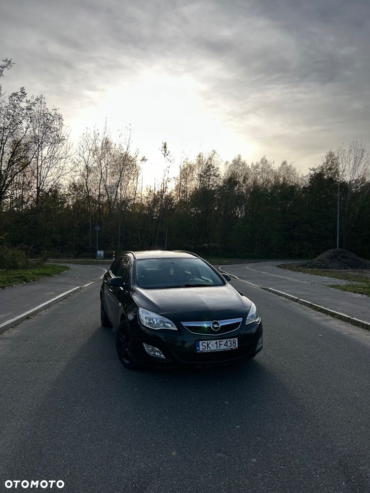 Opel Astra 1.4 Turbo Cosmo - 1