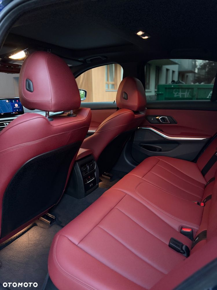 BMW Seria 3 - 12