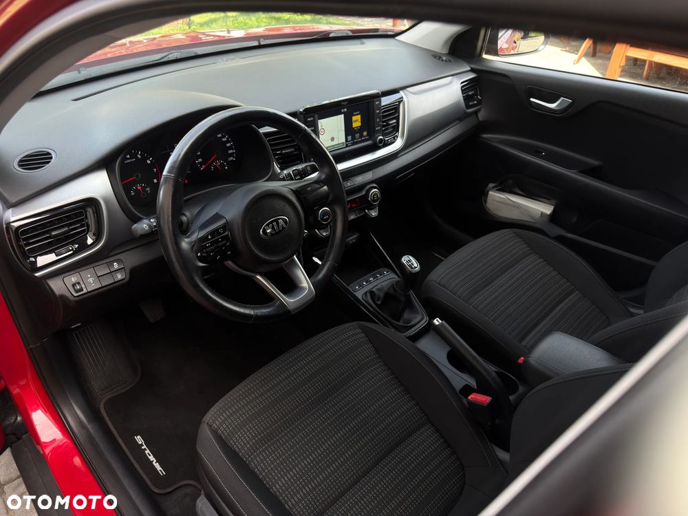 Kia Stonic - 10