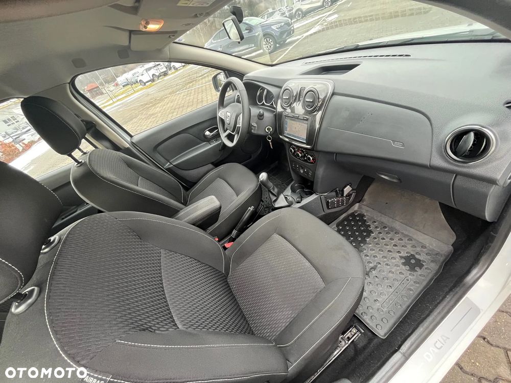 Dacia Sandero 1.0 SCe Connected by Orange - 13