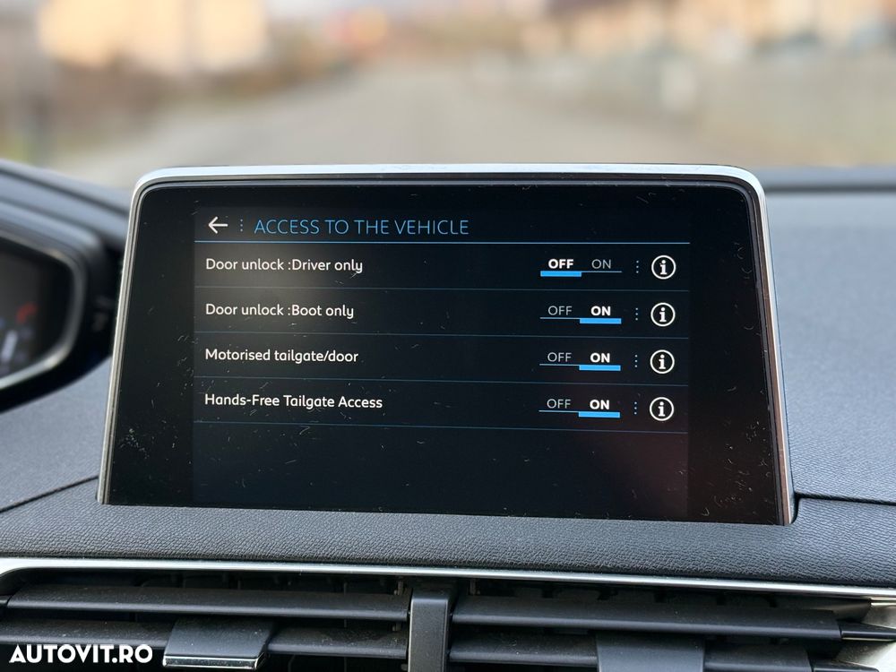 Peugeot 3008 PureTech 130 Stop & Start GPF Active Pack - 25