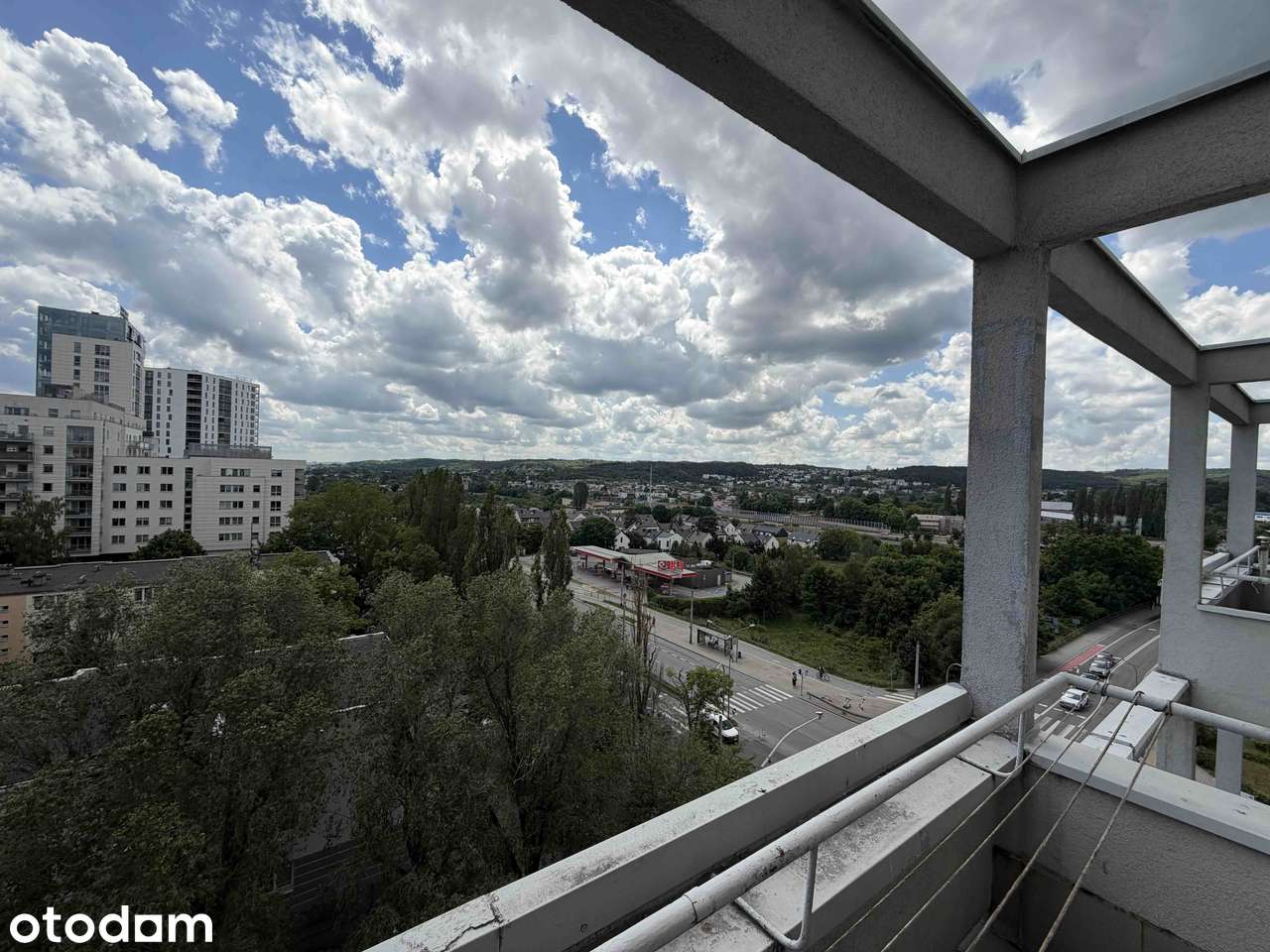 Przestronne 3-pokojowe słoneczne mieszkanie z pięknym widokiem