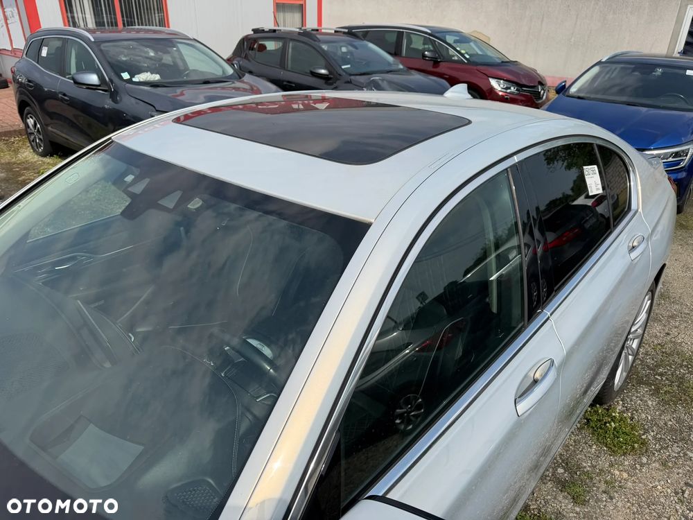 BMW Seria 7 730d xDrive - 11