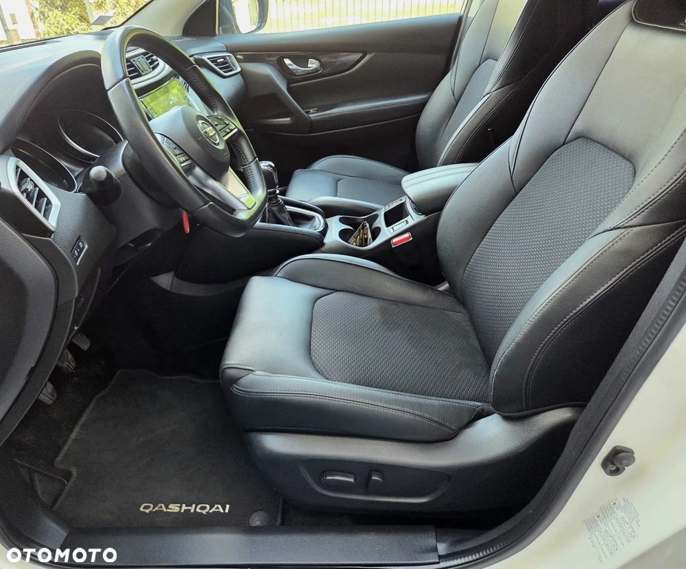 Nissan Qashqai 1.3 DIG-T Tekna - 5