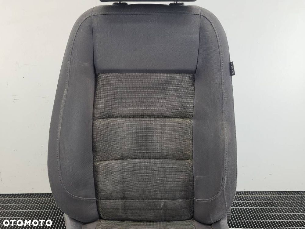 FOTEL LEWY PRZÓD KIEROWCY VW TOURAN EUROPA - 3