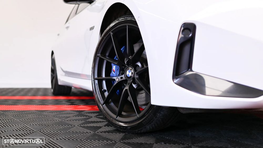 BMW 330 e Aut. M Sport - 17
