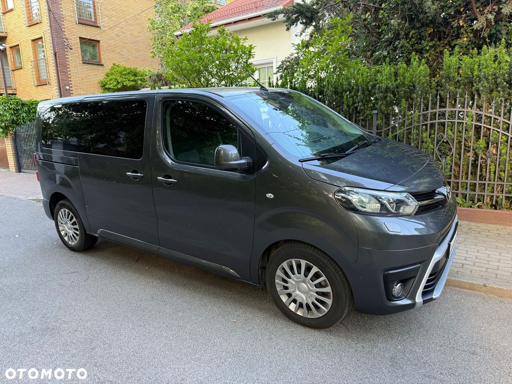 Toyota ProAce Kombi D-4D Medium 2,8t - 15