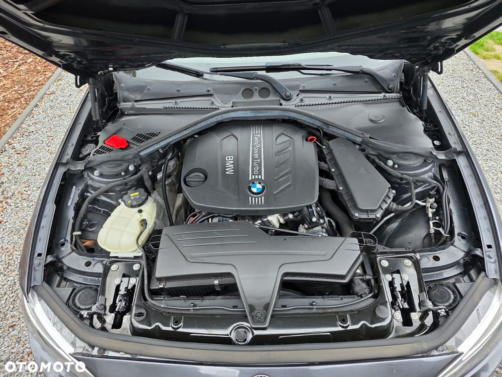 BMW Seria 1 116d EfficientDynamics Edition Sport Line - 4