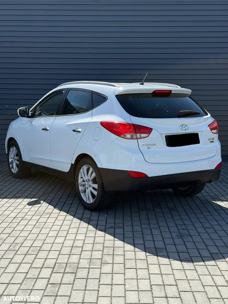 Hyundai ix35 2.0 CRDI Low 2WD GL Classic - 5