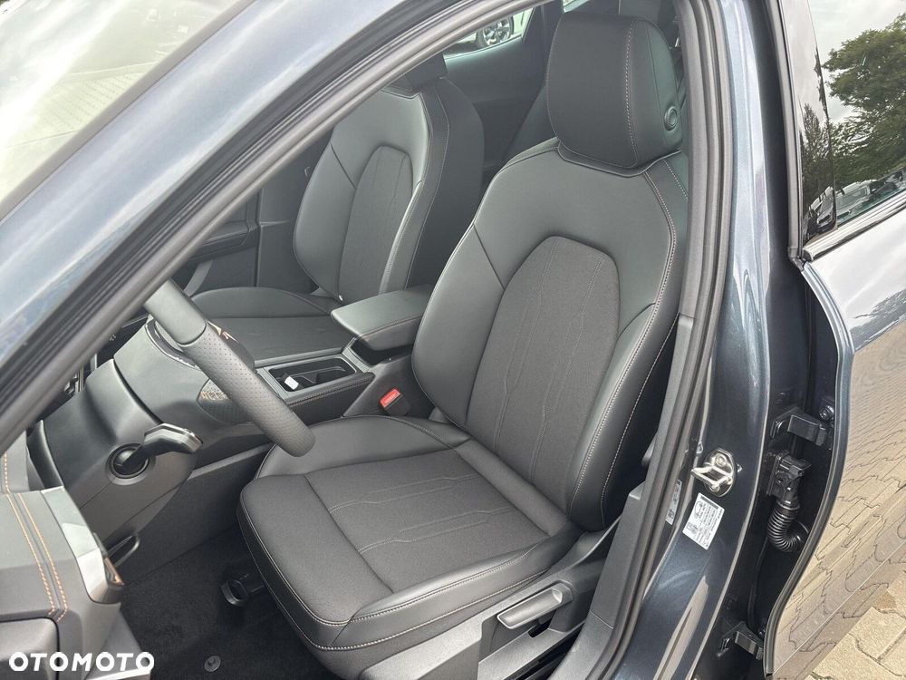 Cupra Formentor 1.5 eTSI mHEV DSG - 11