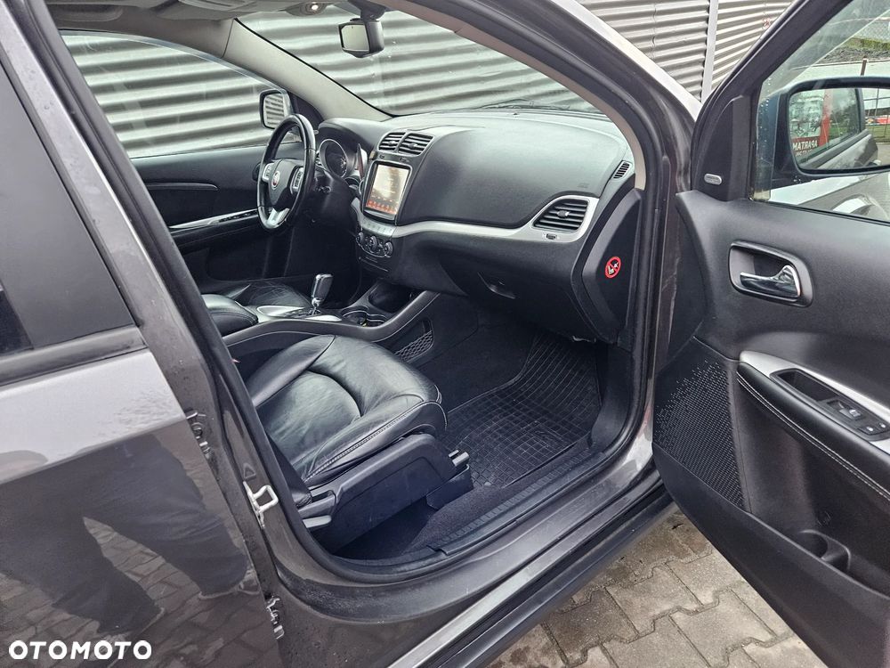Fiat Freemont 2.0 Multijet 16V DPF Automatik Allrad Black Code - 27