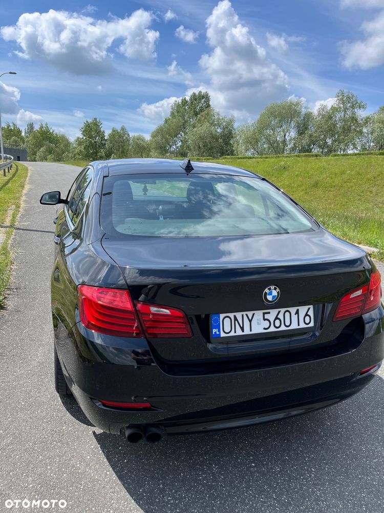 BMW Seria 5 518d Luxury Line - 6