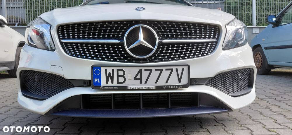 Mercedes-Benz Klasa A 220 4-Matic AMG Line - 3