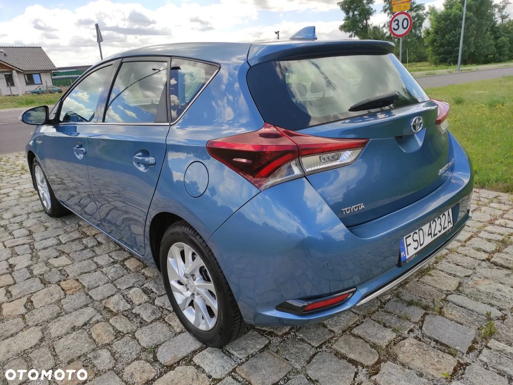 Toyota Auris - 5