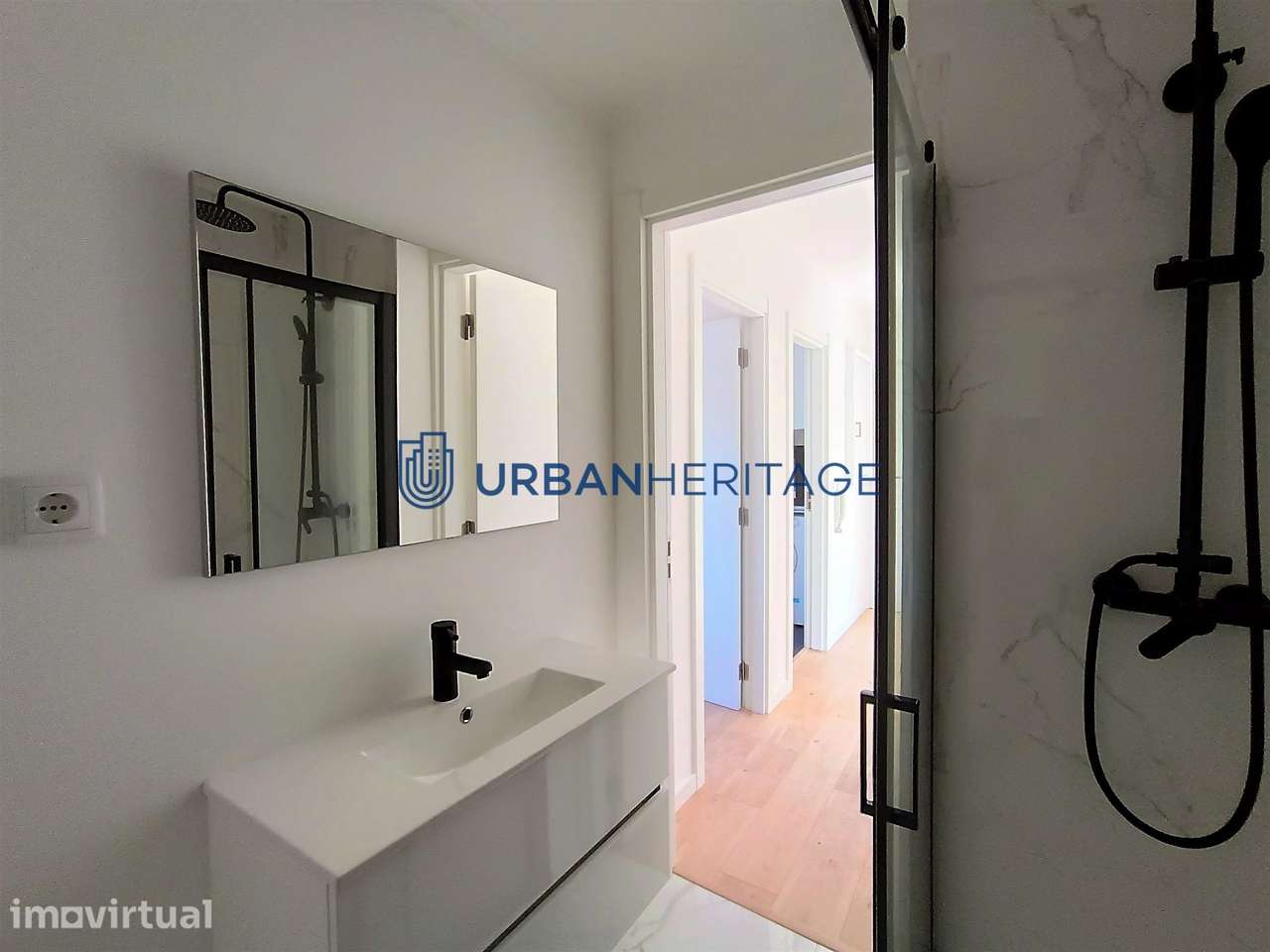 Apartamento T3 Venda em Mina de Água,Amadora - Grande imagem: 2/35