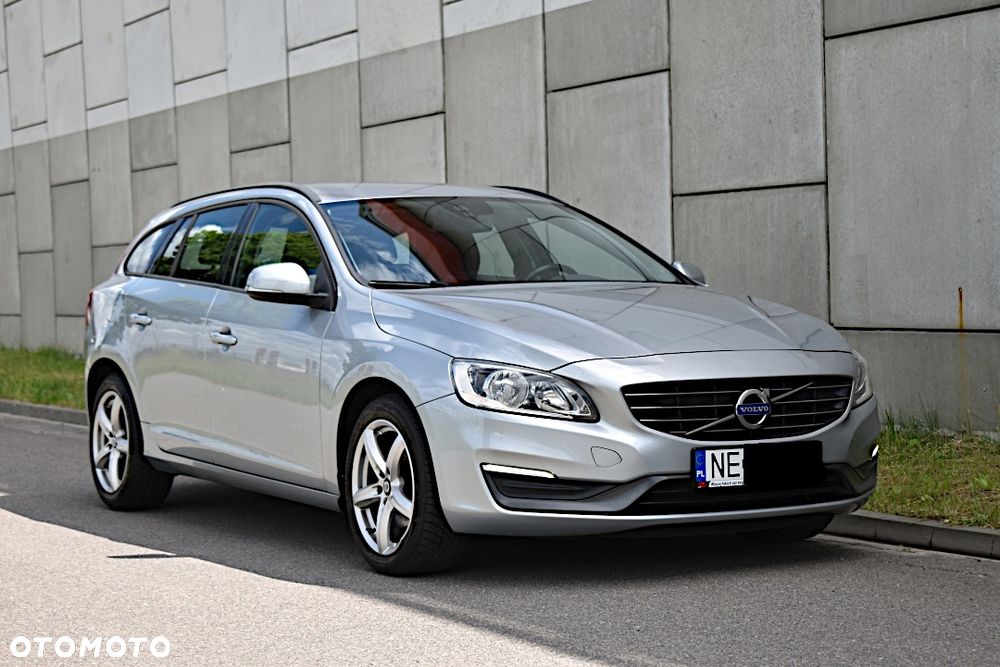 Volvo V60 DRIVe - 15