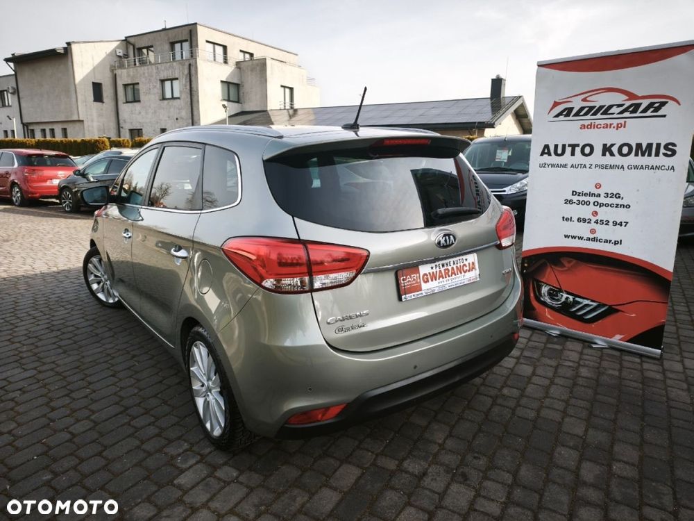 Kia Carens - 3