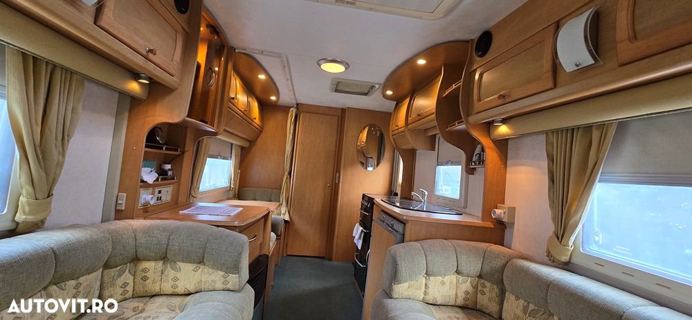 ADRIA COACHMAN VIP 520 - 18