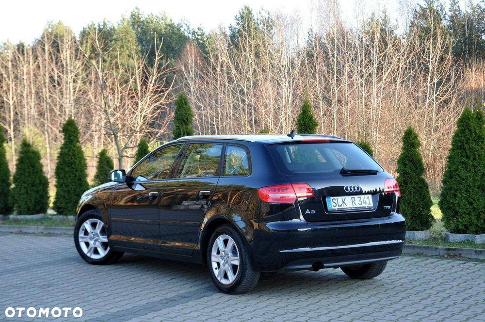 Audi A3 Sportback - 13