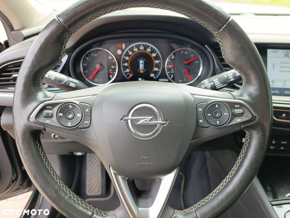Opel Insignia 2.0 CDTI 4x4 ecoFLEX Start/Stop Business Edition - 10