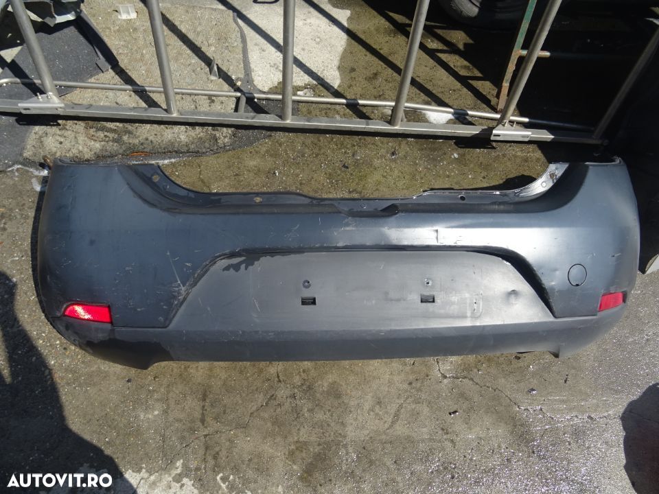 Vand Bara Spate Dacia Sandero 2 din 2013 volan pe stanga cod: 850221967R - 1