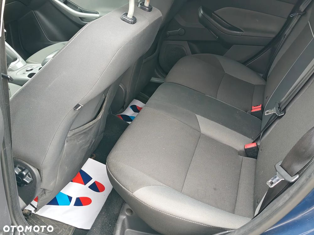 Ford Focus 1.6 TDCi DPF Champions Edition - 12