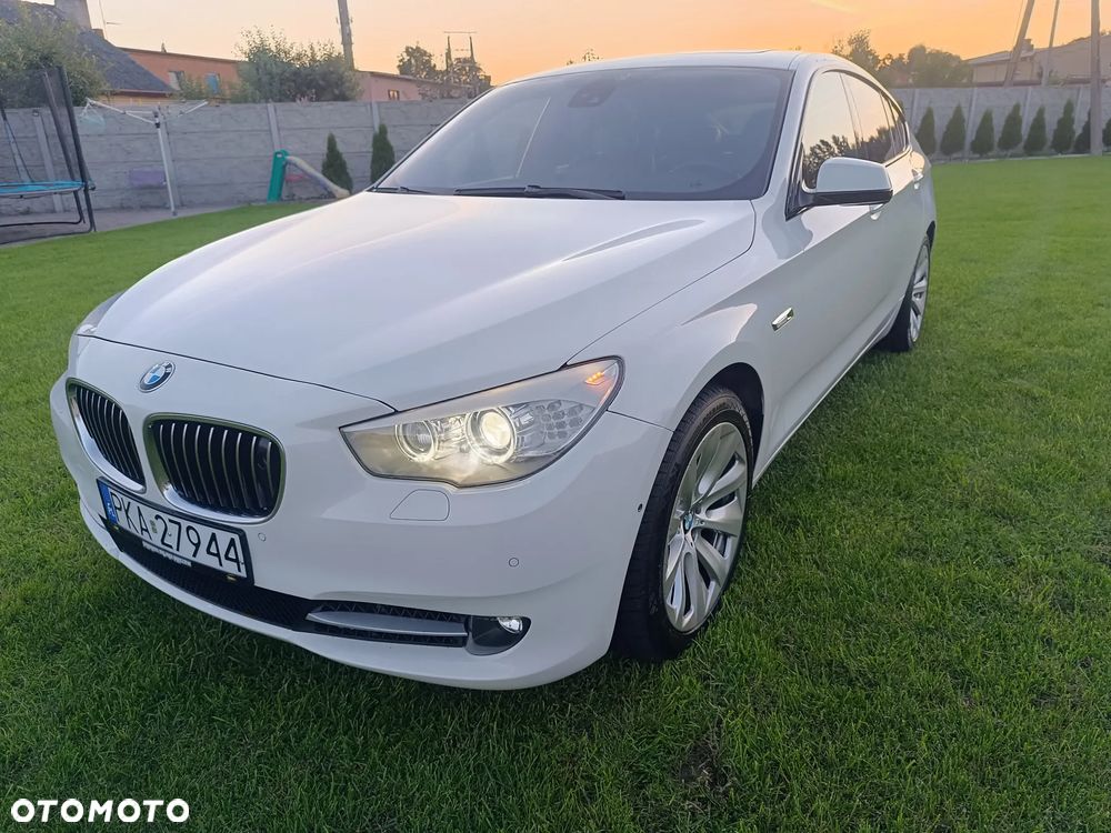 BMW Seria 5 550i - 20