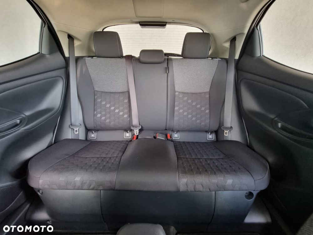 Toyota Yaris Hybrid 1.5 Style - 13