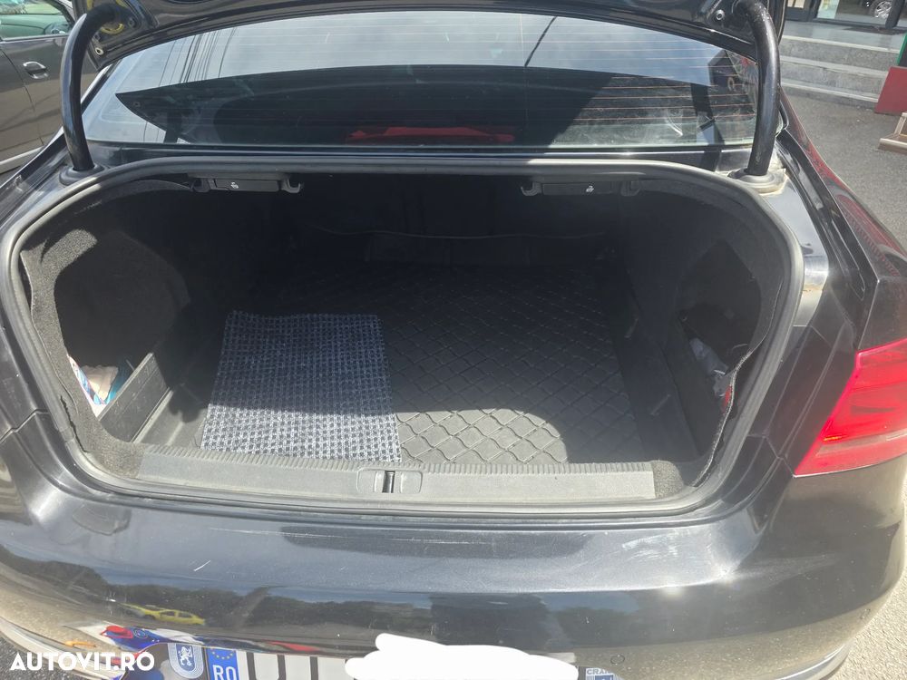 Volkswagen Passat 1.6 TDI BlueMotion Technology Comfortline - 10