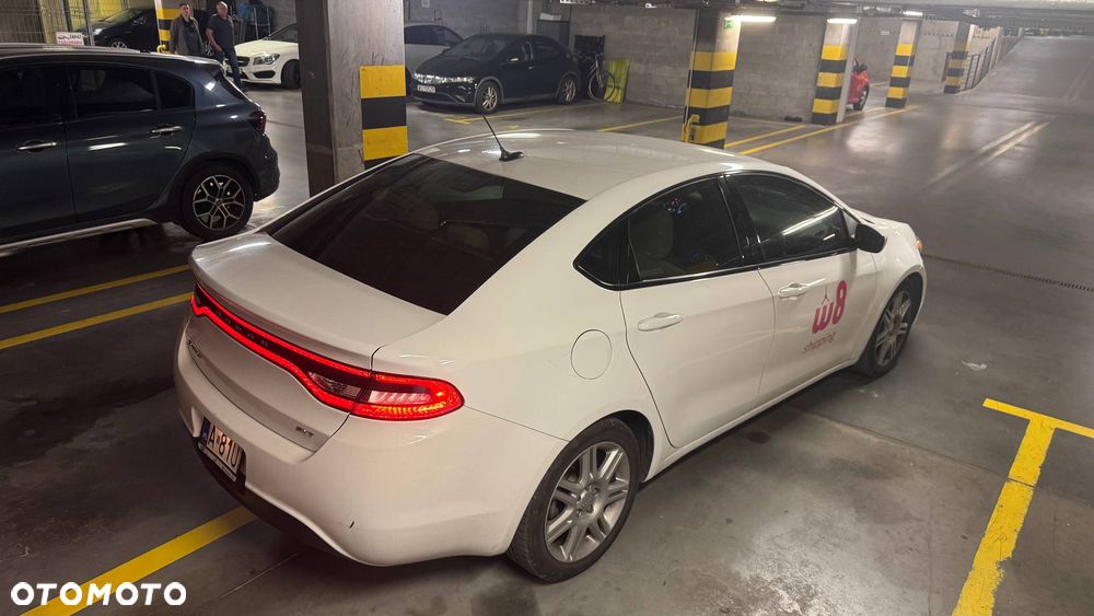 Dodge Dart - 4