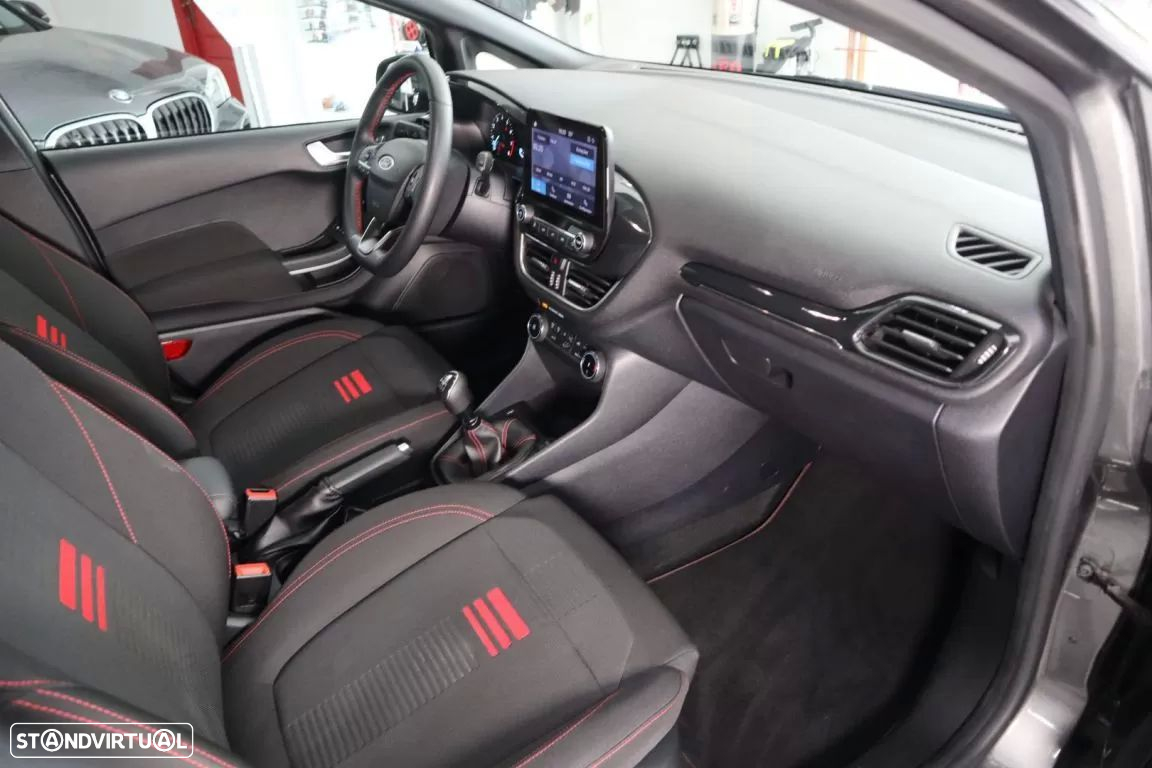 Ford Fiesta 1.0 EcoBoost ST-Line - 15