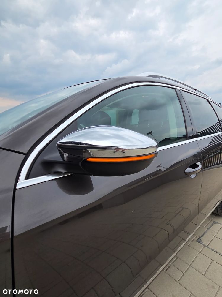 Volkswagen Passat - 5