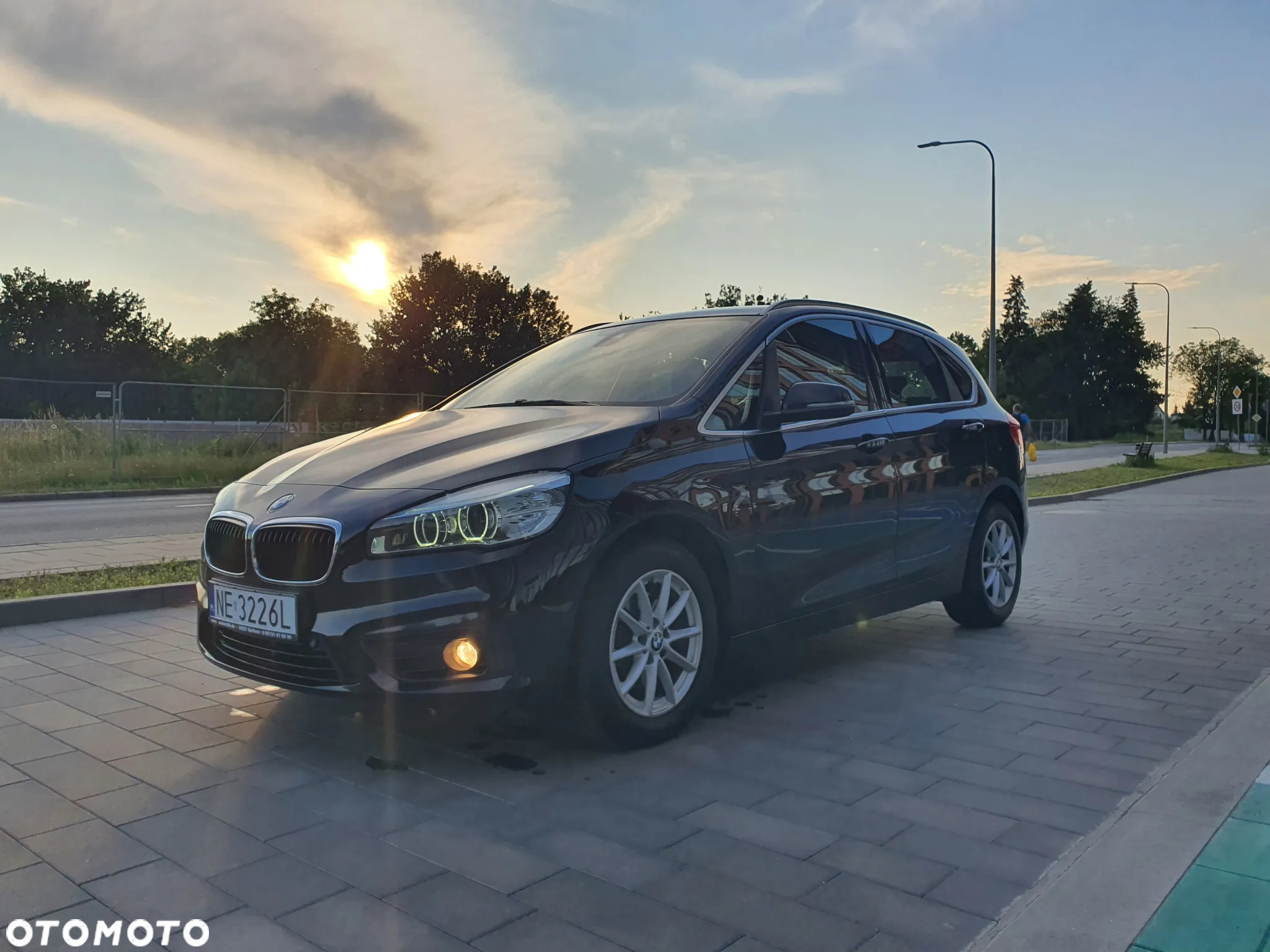 BMW Seria 2 216d Active Tourer - 3