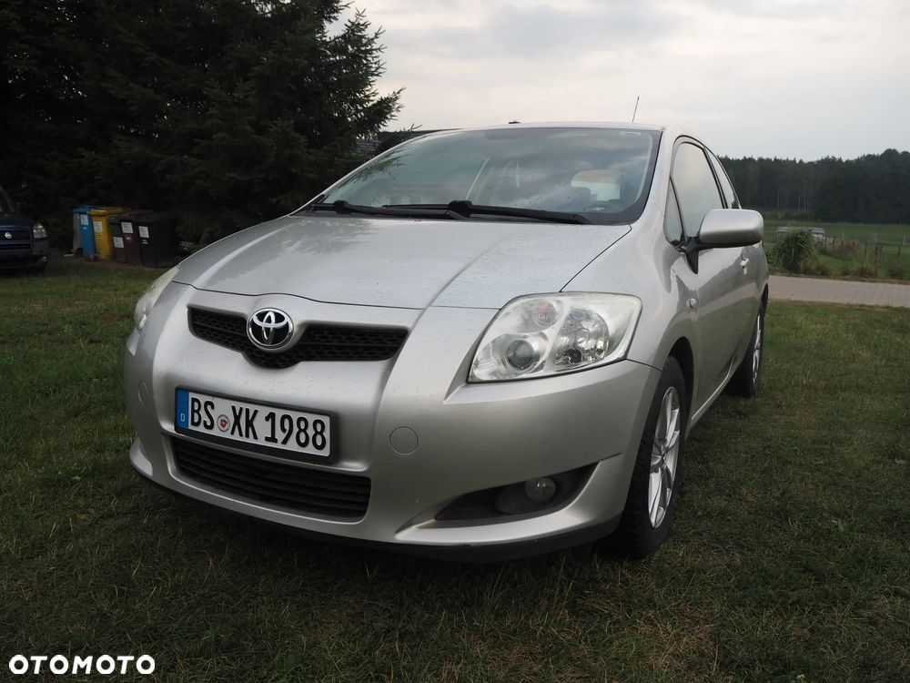 Toyota Auris 1.4 VVT-i Team - 14
